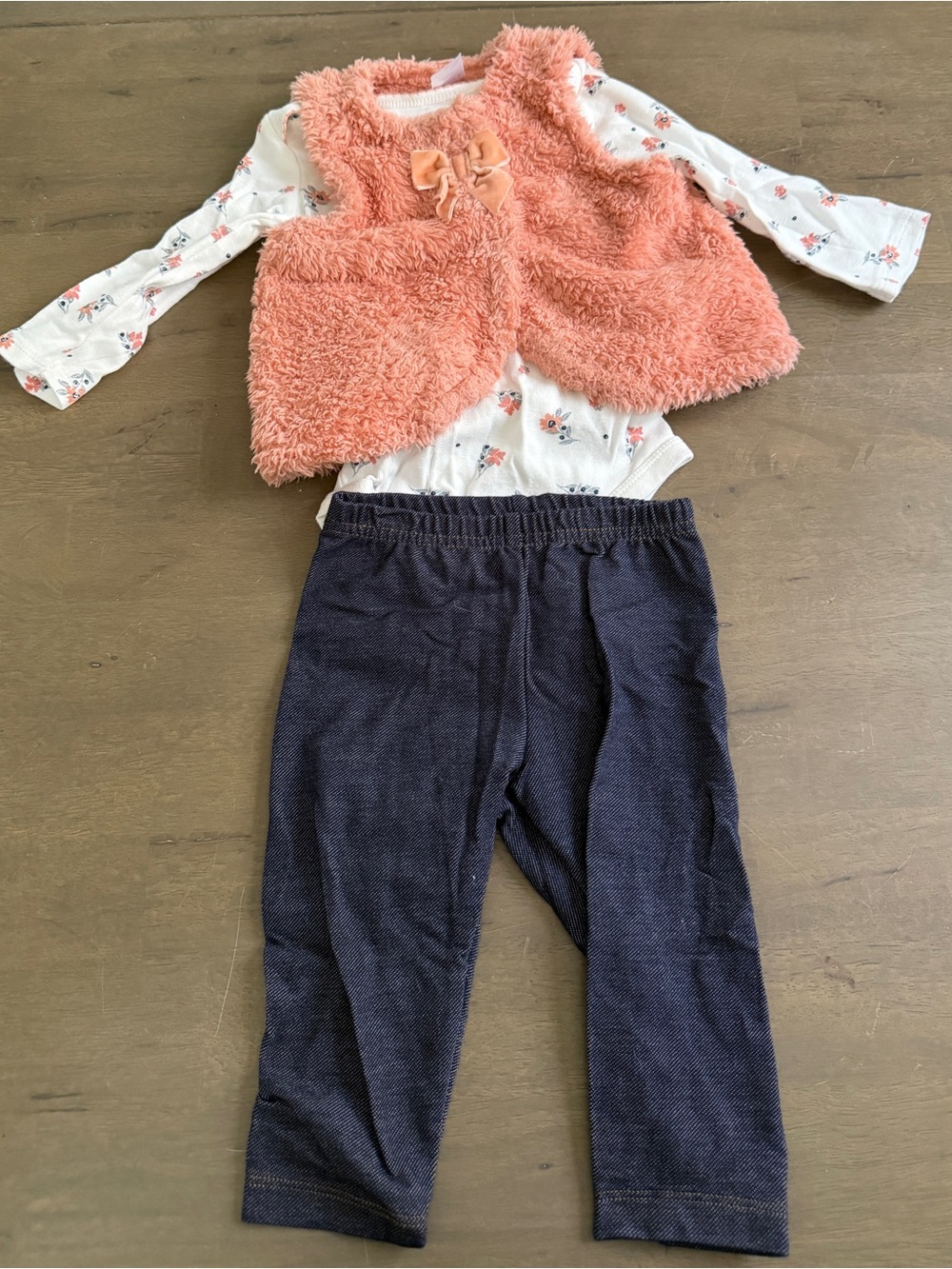 3pc Baby Girl Dark Blue Leggings with Coral Faux-Fur Vest and Floral Top Set 9M